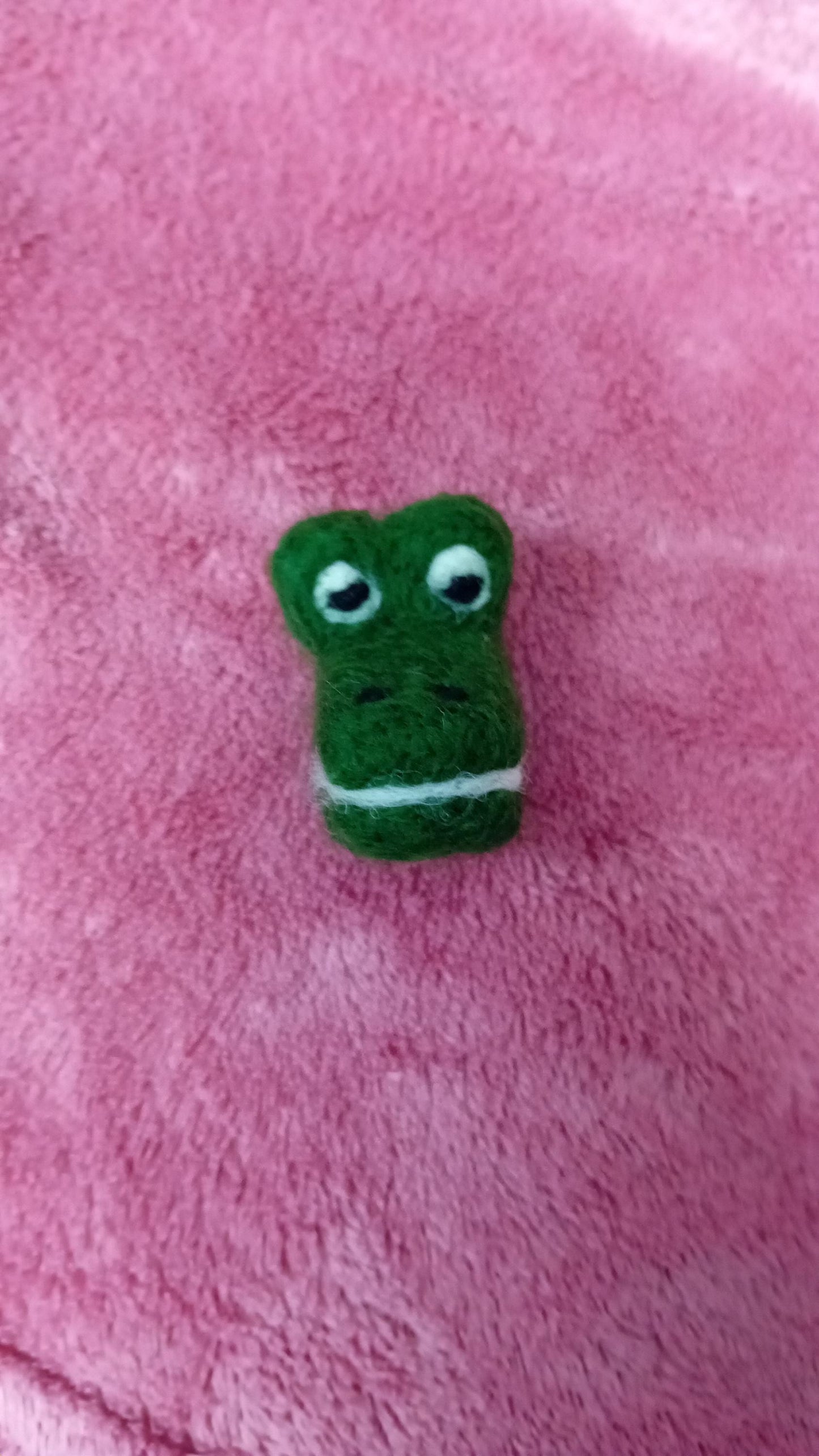 Handmade Needlefelt Animal Badge: Wool Felt Pin,secret Santa