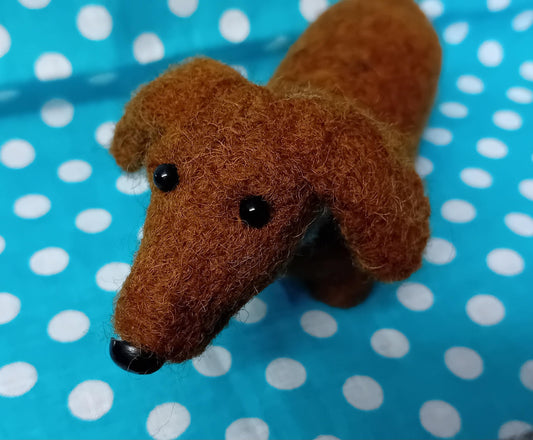 Needlefelt Sausage Dog: Handmade Dachshund Gift
