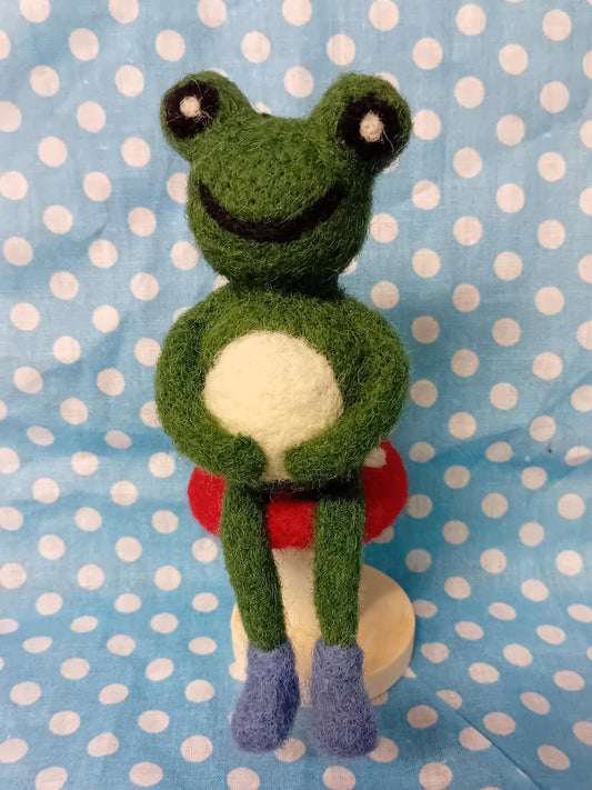 Needlefelt frog on a toadstool,mushroom. unique gift for fathers day,dad,mum, nan, auntie uncle teacher gift . frog gifts
